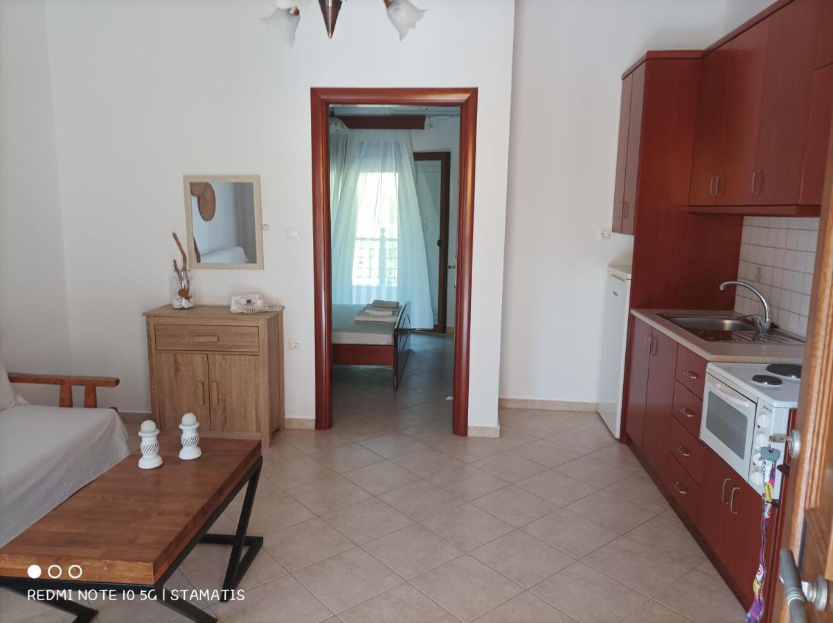 Nisos Family Apartments Yénion 외부 사진