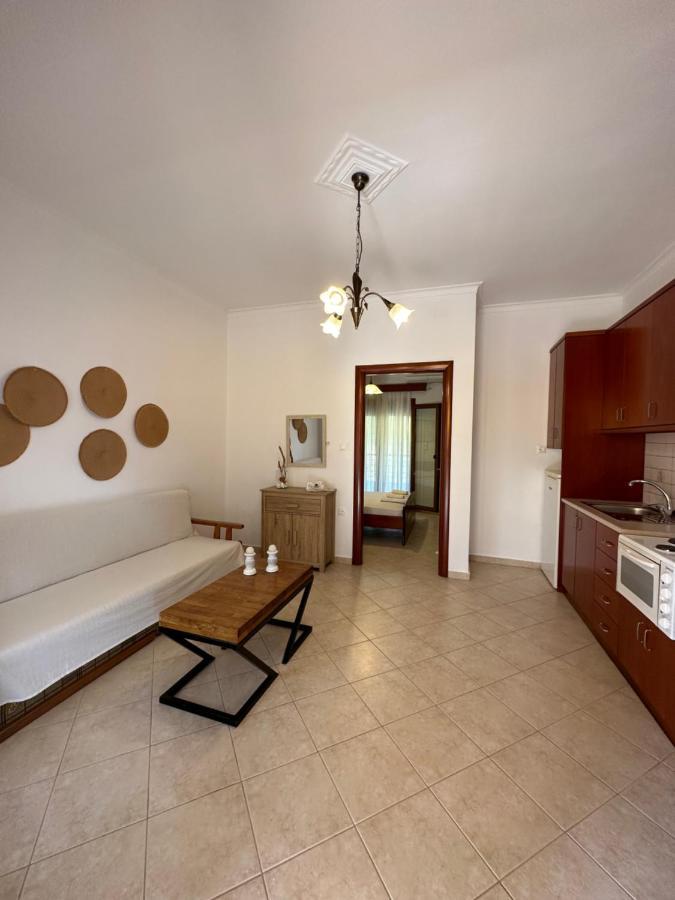 Nisos Family Apartments Yénion 외부 사진
